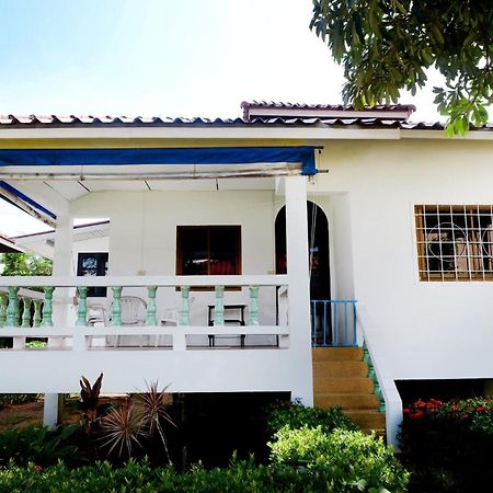 Sunrise Beach Villa Surat Thani Exteriör bild
